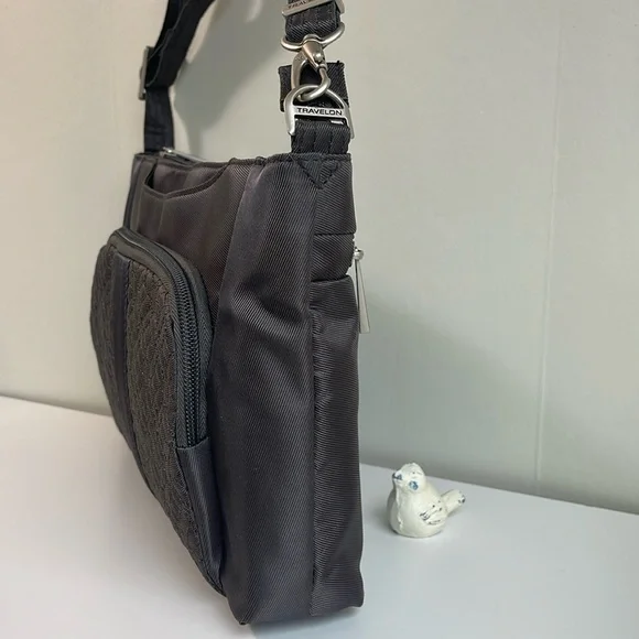 Travelon Anti-Theft Crossbody - Picture 12 of 16